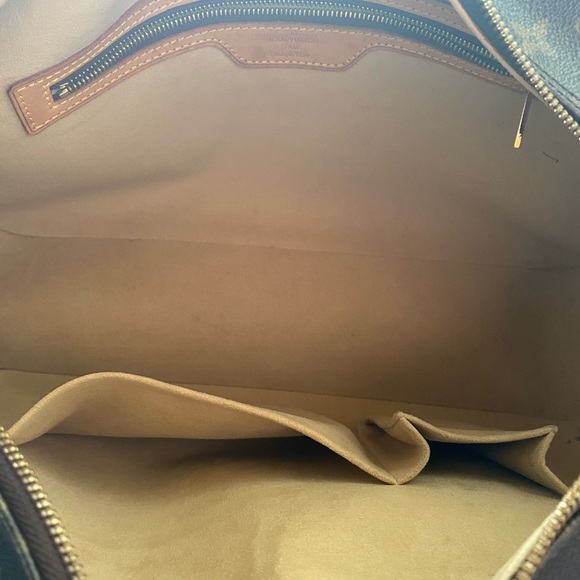 SOLD Louis Vuitton Cite GM - Picture 7 of 14